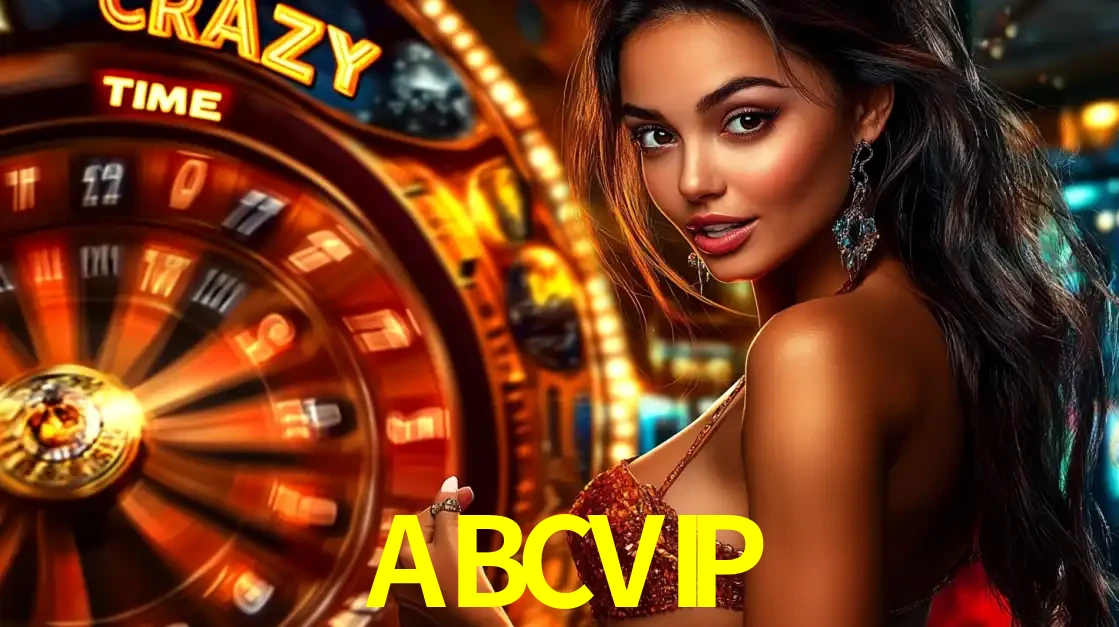Mulher ao lado da roda de prêmios do jogo de cassino ao vivo Crazy Time, um dos shows de jogos mais emocionantes oferecidos pela plataforma de apostas ABCVIP.